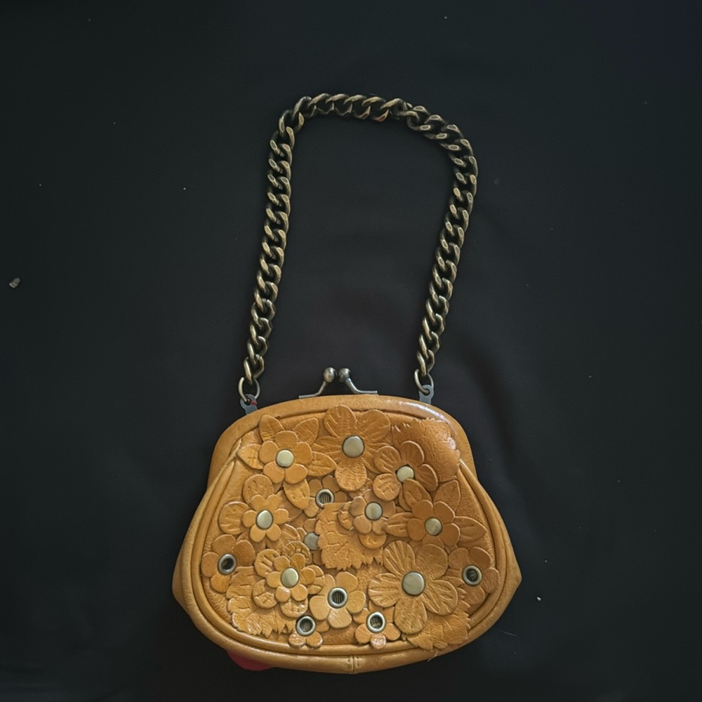 Isabella fiore change purse